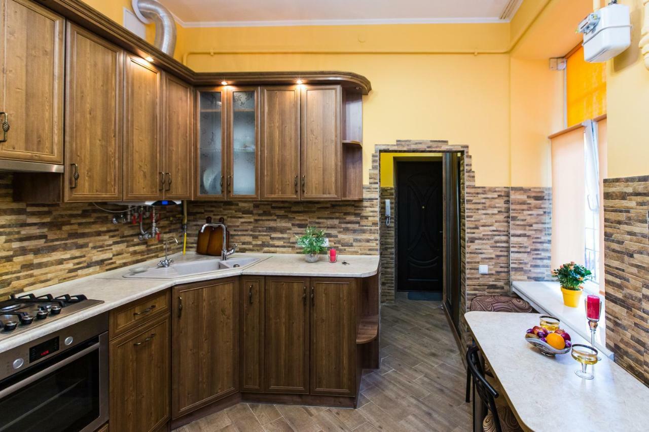 Apartments On Sholom Aleichem Та Ще Варіант Поруч Lviv Exterior photo
