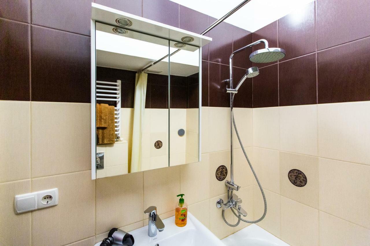 Apartments On Sholom Aleichem Та Ще Варіант Поруч Lviv Exterior photo