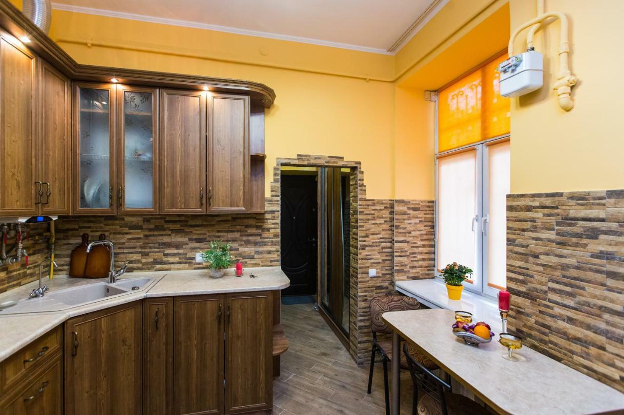 Apartments On Sholom Aleichem Та Ще Варіант Поруч Lviv Exterior photo