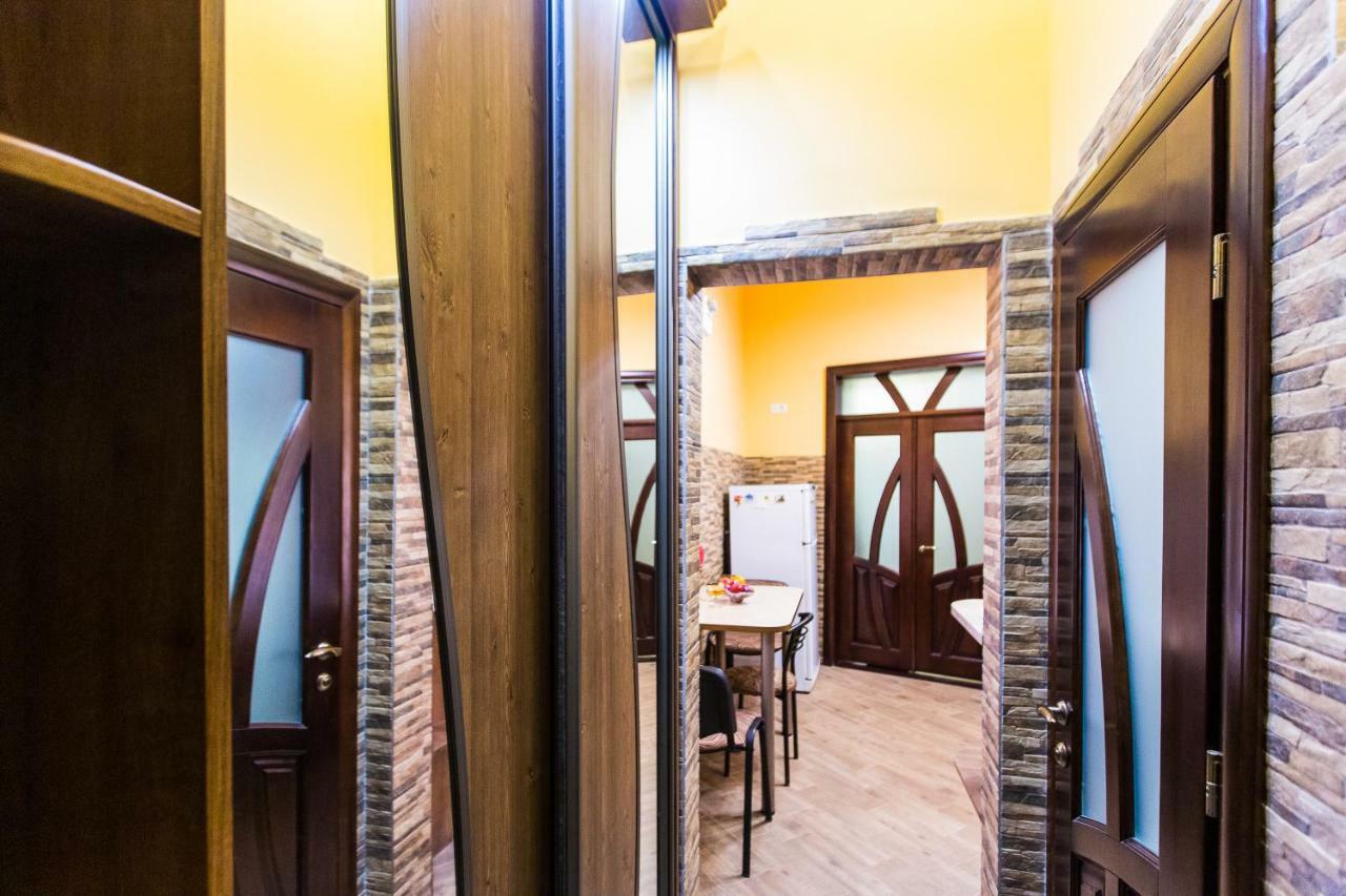 Apartments On Sholom Aleichem Та Ще Варіант Поруч Lviv Exterior photo